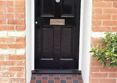 Arne family: New front door, frame & porch tiles